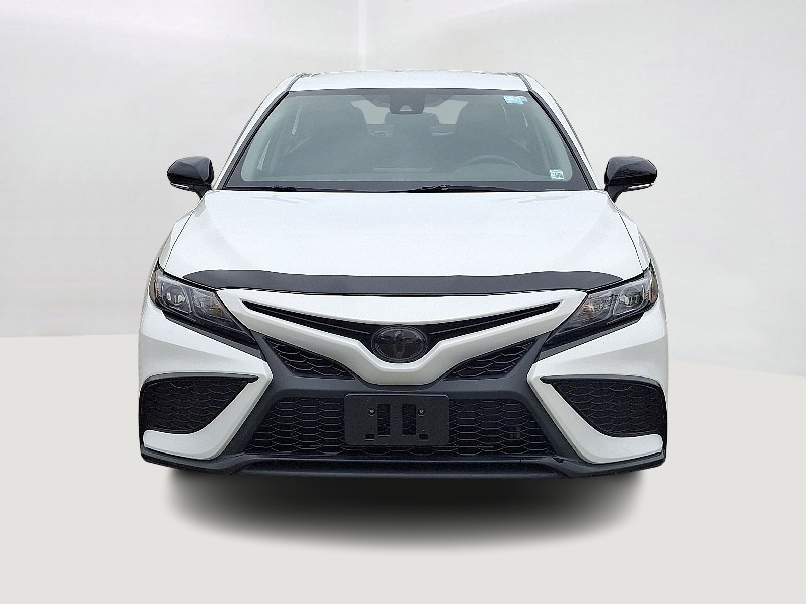 2023 Toyota Camry SE photo 2