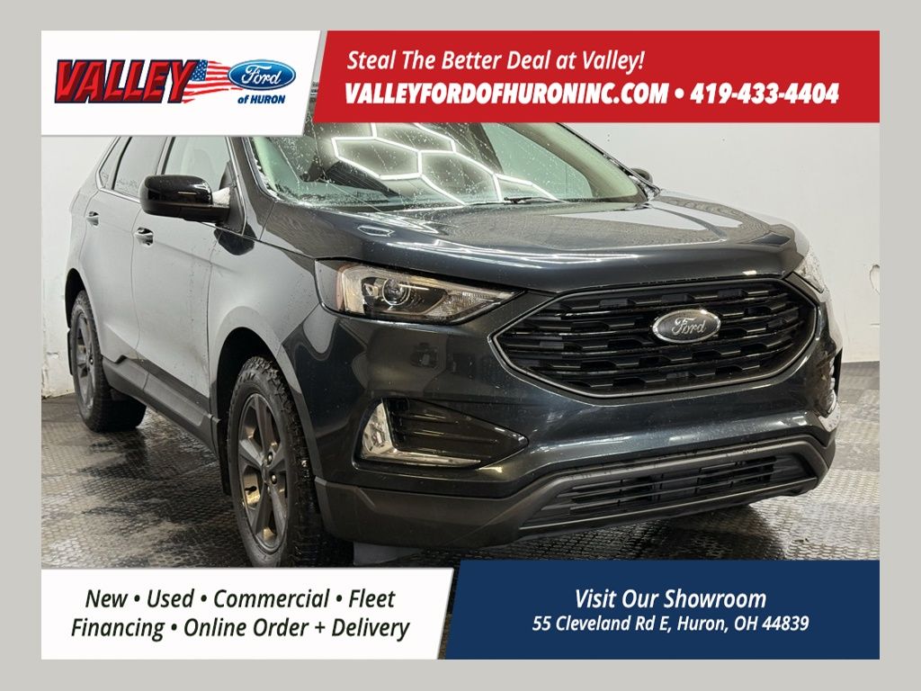 2022 Ford Edge SEL's photo