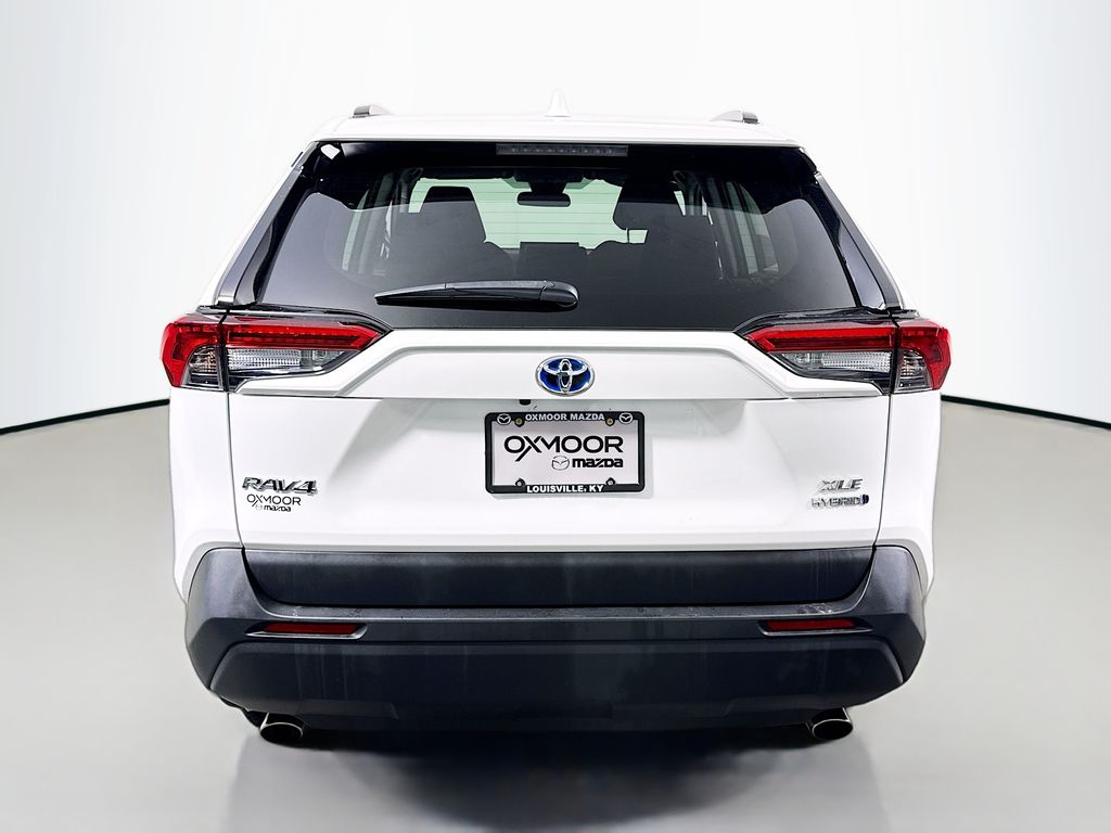 2021 Toyota RAV4 Hybrid XLE photo 5