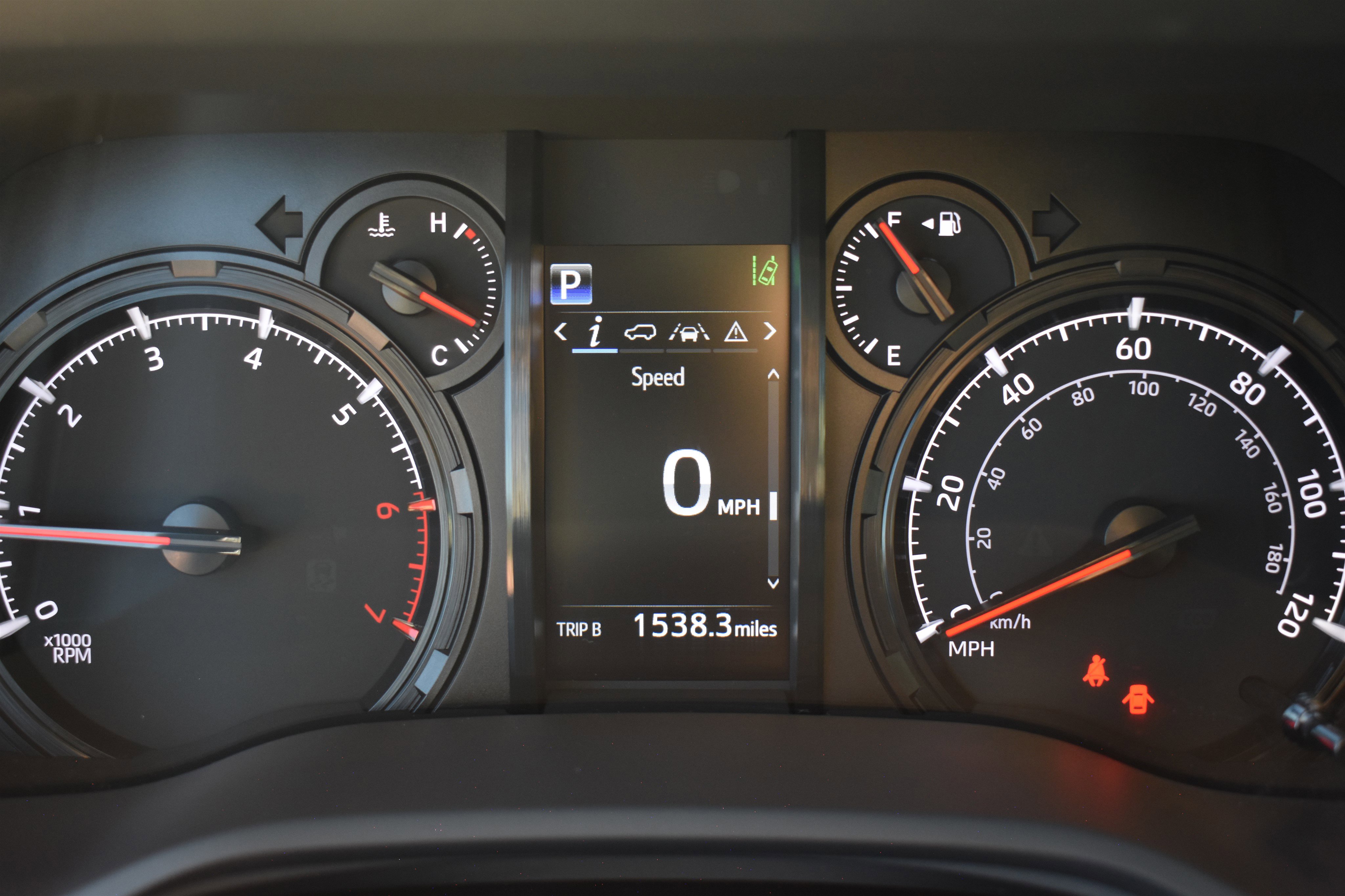 2024 Toyota 4Runner SR5 photo 19