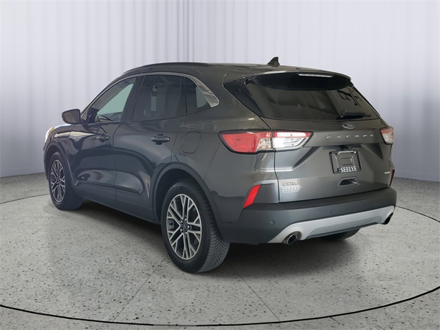2020 Ford Escape SEL photo 4