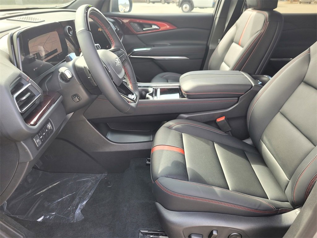2026 Chevrolet Traverse RS photo 11