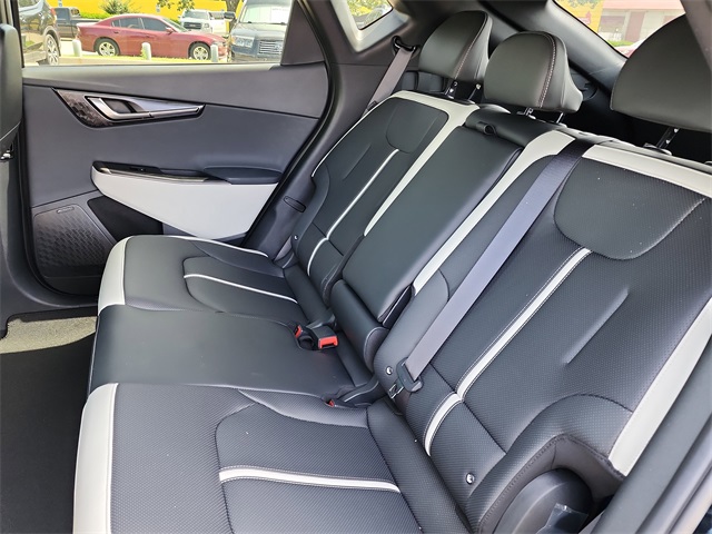 2025 Kia EV6 GT-Line photo 14