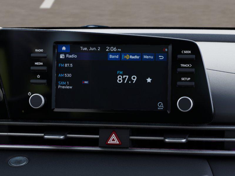 2025 Hyundai Elantra SEL Sport photo 10