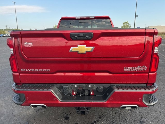 2024 Chevrolet Silverado 1500 High Country photo 5