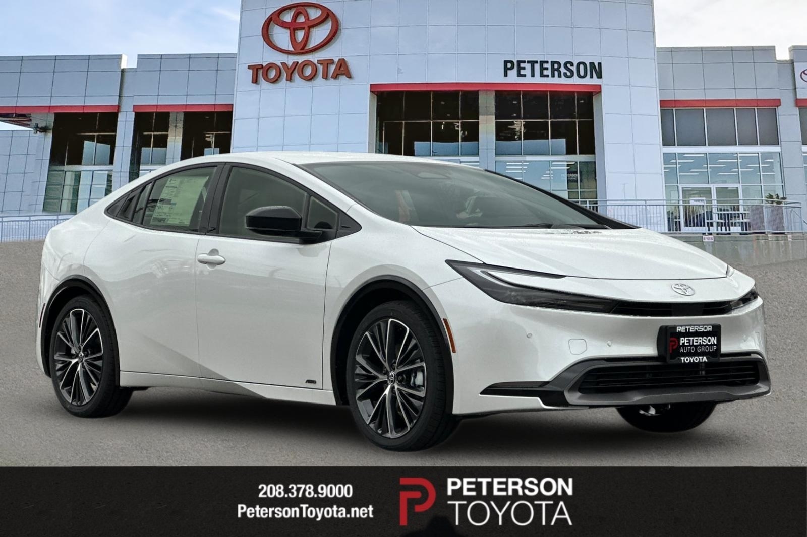 2026 Toyota Prius XLE's photo