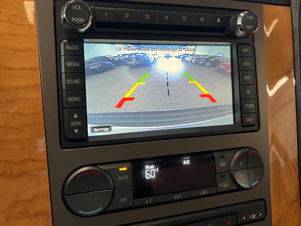 2014 Lincoln Navigator Base photo 13
