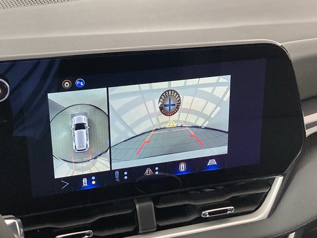 2026 Chevrolet Equinox photo 4