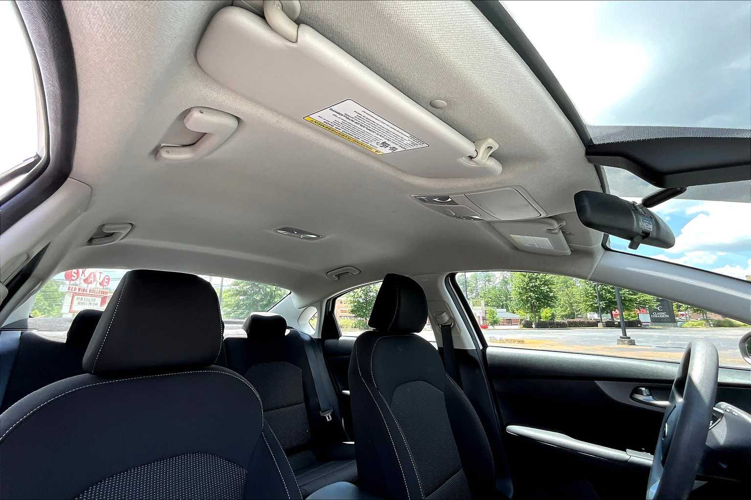 2021 Kia Forte LXS photo 13