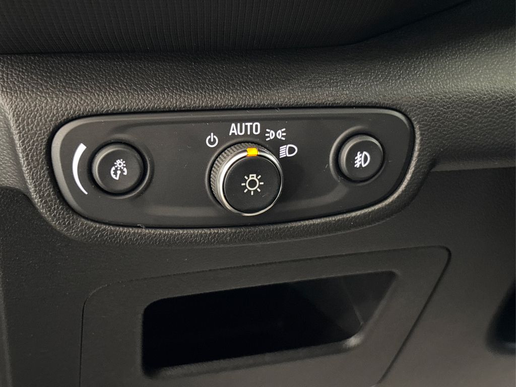 2022 Chevrolet Trailblazer LT photo 32