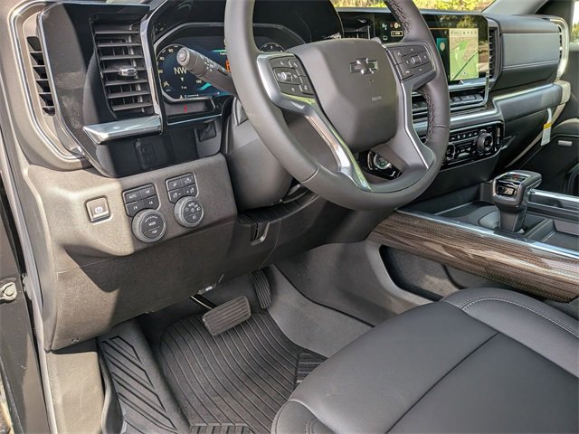 2026 Chevrolet Silverado 1500 RST photo 16
