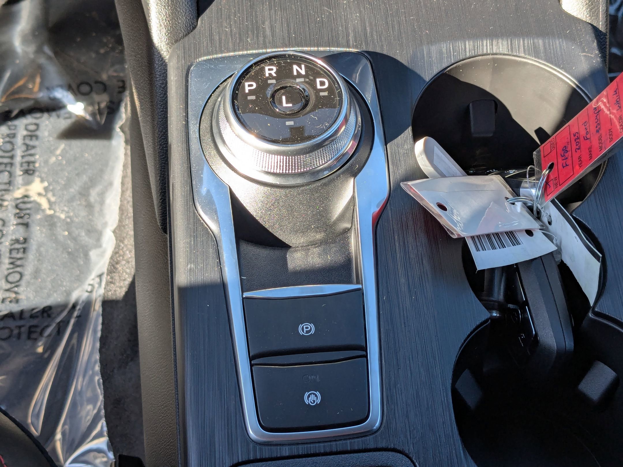 2025 Ford Escape ST-Line photo 19