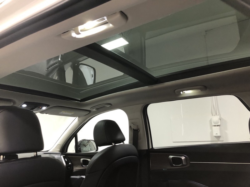 2022 Kia Sorento S X-Line photo 14