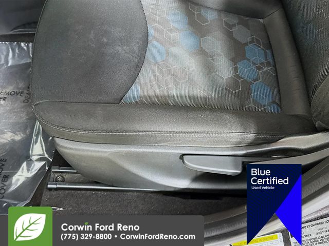 2016 Chevrolet Spark LS photo 16