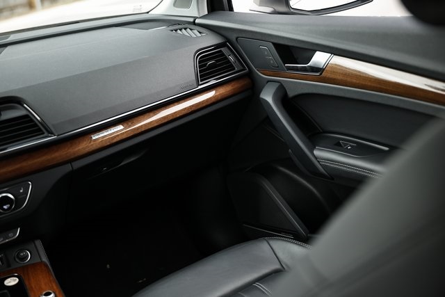 2023 Audi Q5 45 S line Premium Plus photo 24