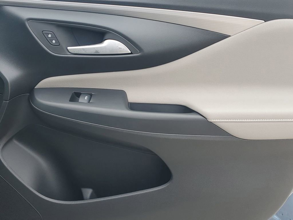 2025 Buick Envista Avenir photo 42