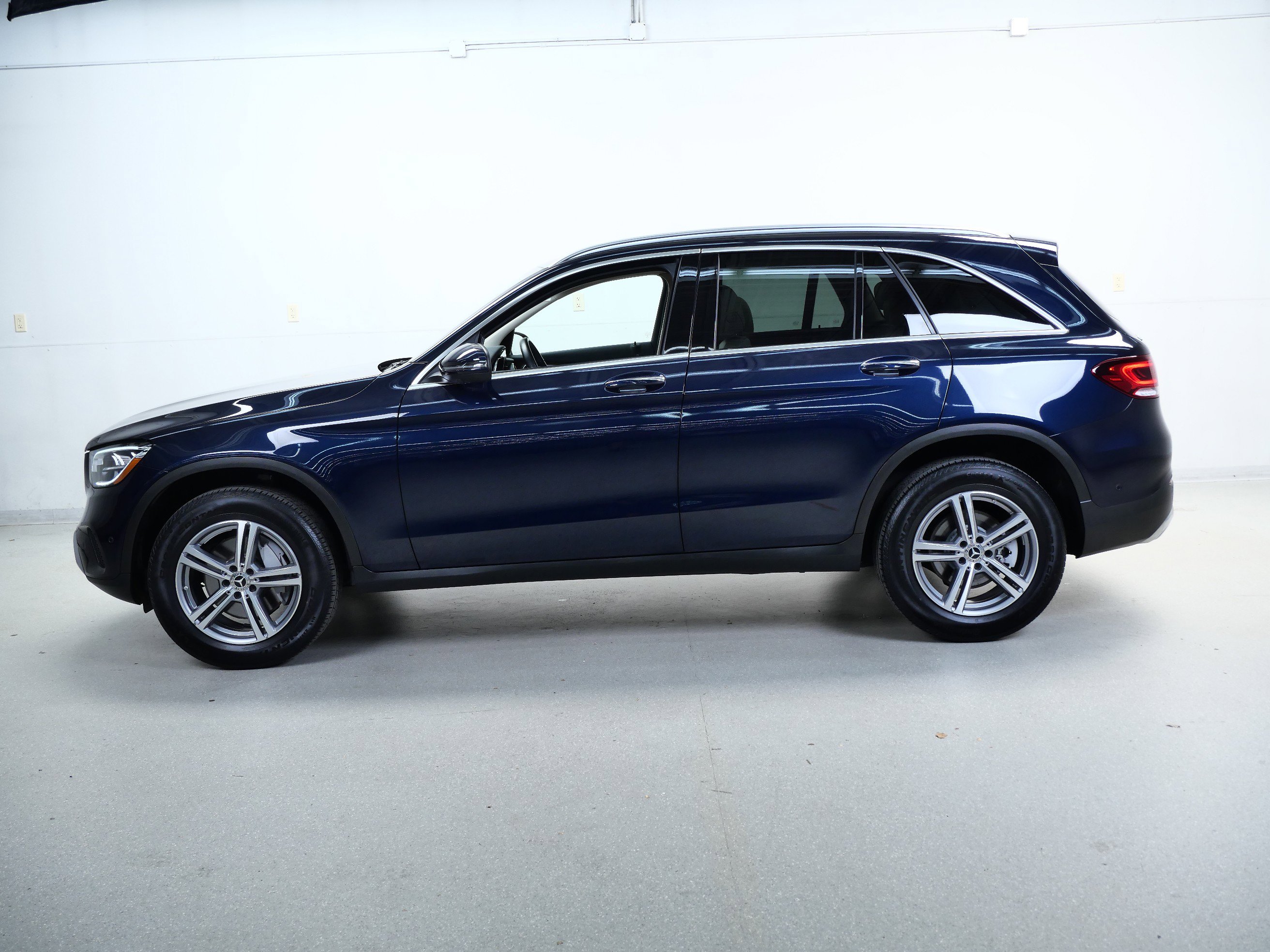 2022 Mercedes Benz GLC 300 4MATIC photo 8