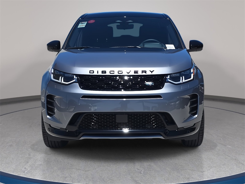 2025 Land Rover Discovery Sport SE photo 2