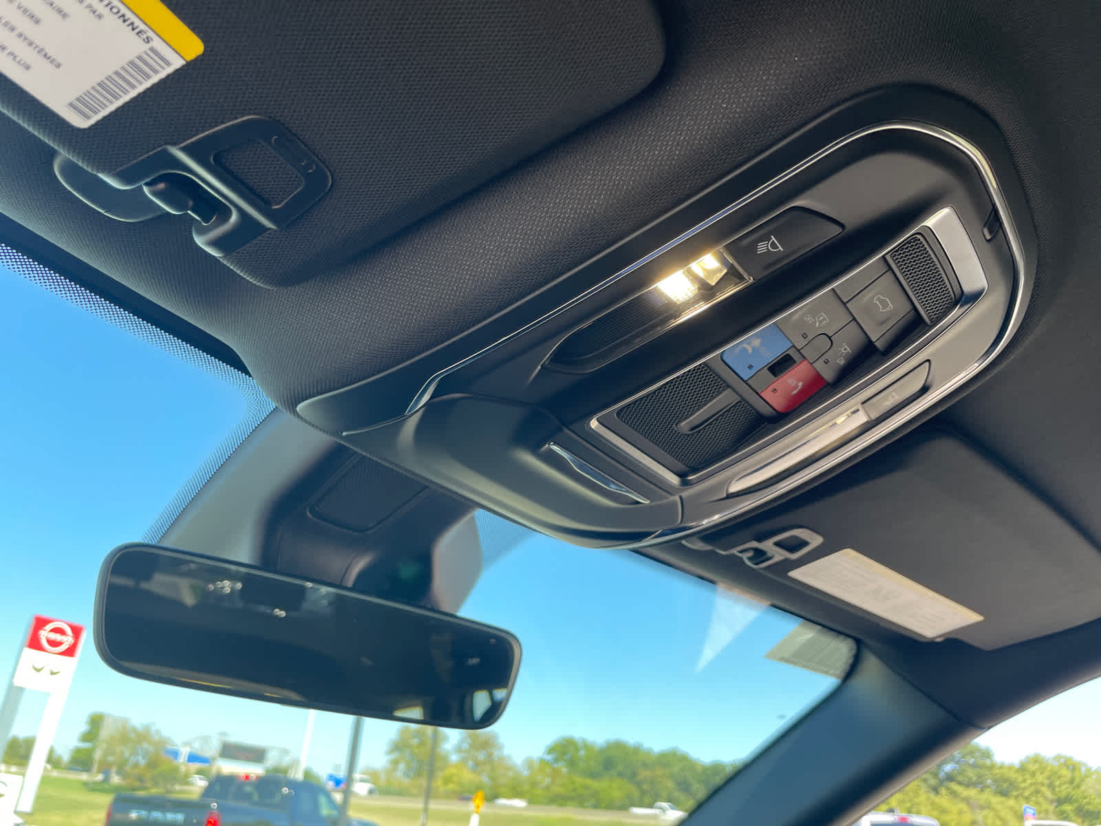 2025 Jeep Grand Cherokee Altitude photo 27