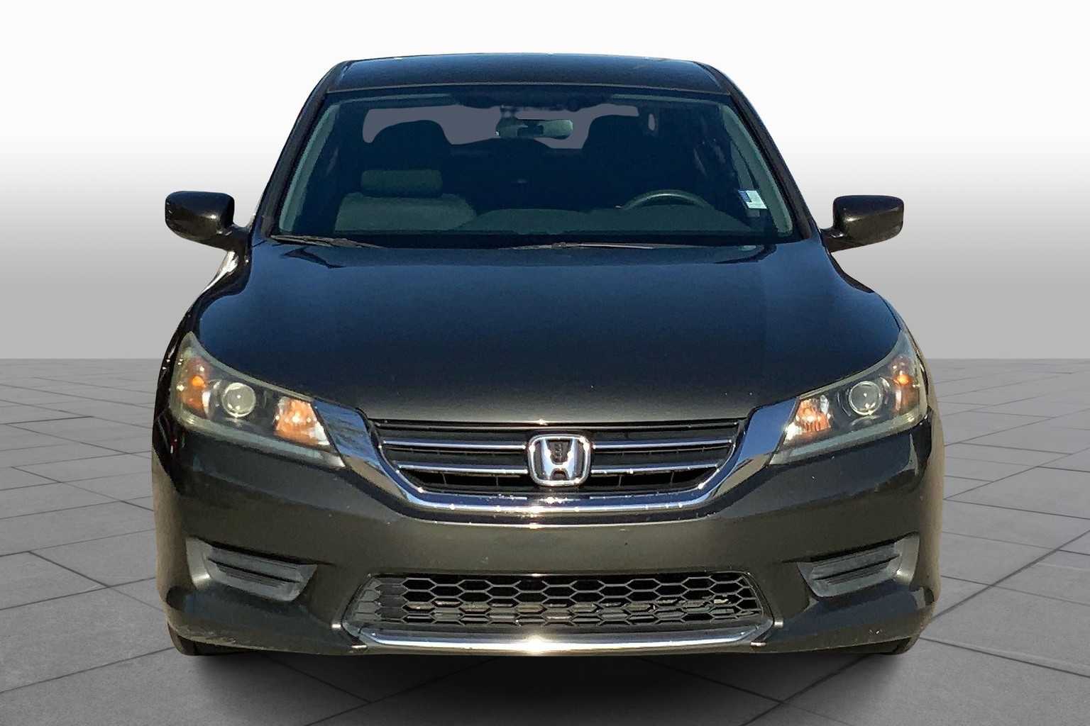 2014 Honda Accord LX photo 3