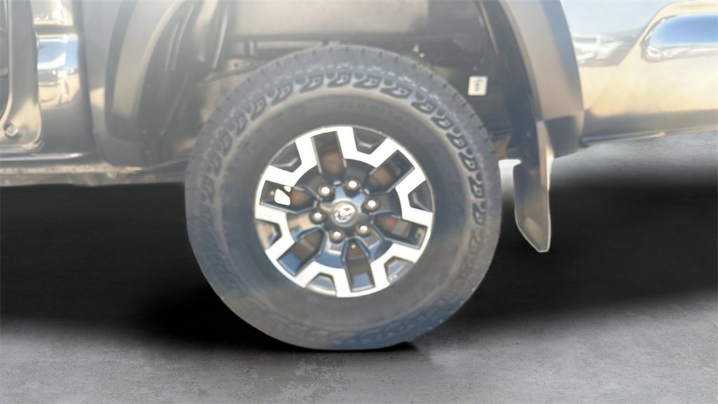 2023 Toyota Tacoma TRD Off-Road photo 49
