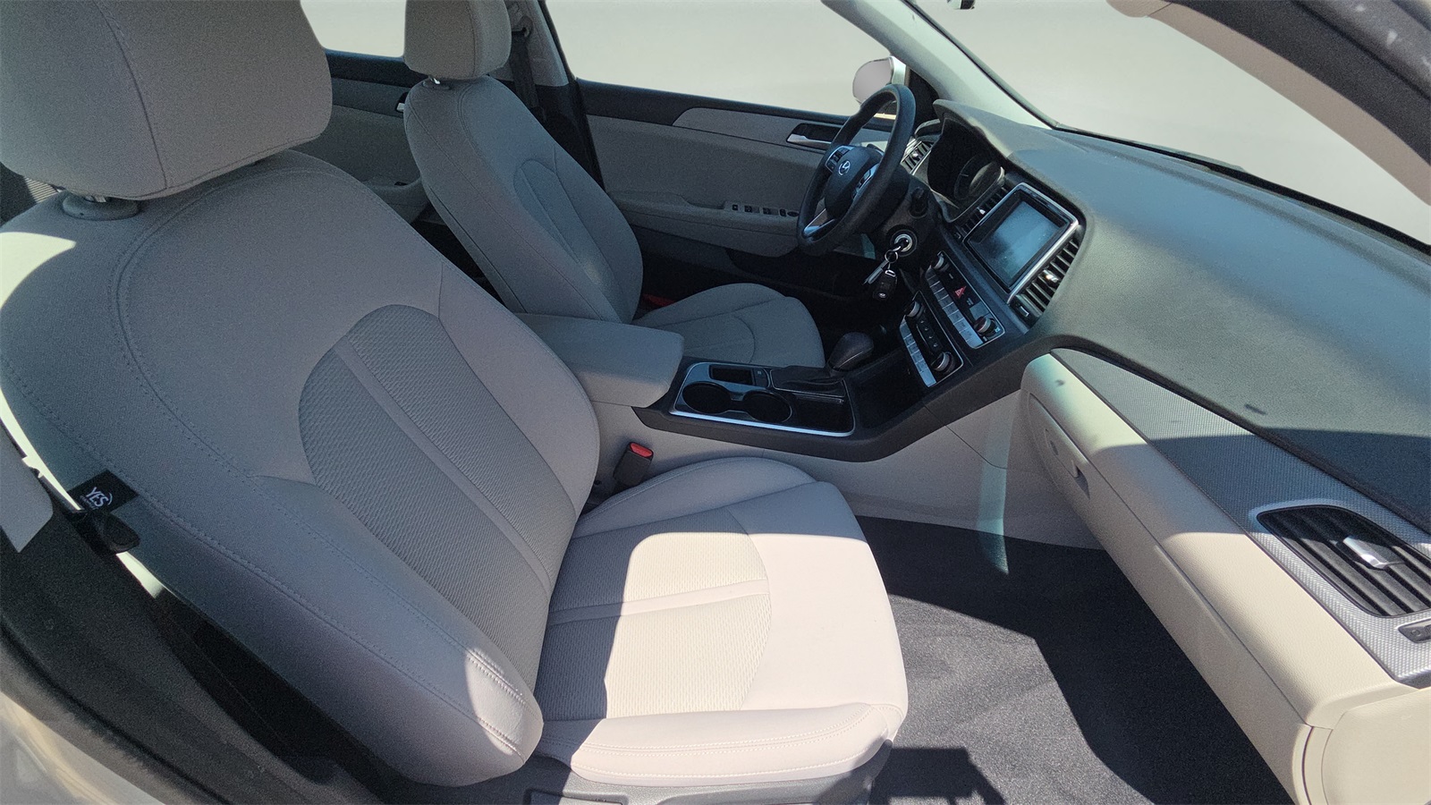 2018 Hyundai Sonata SE Eco photo 22