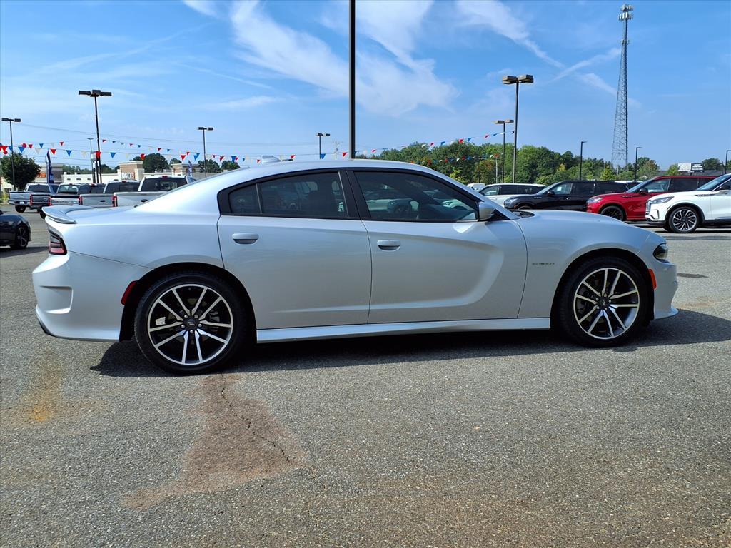 2022 Dodge Charger R/T photo 21