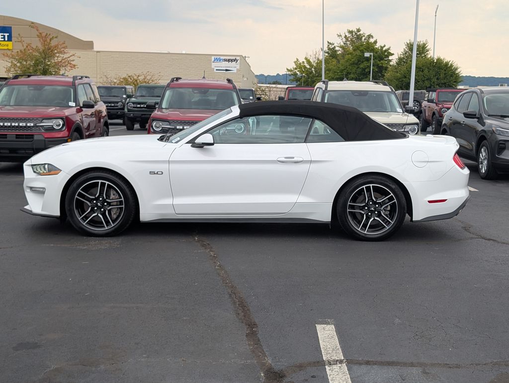 2020 Ford Mustang GT Premium photo 3