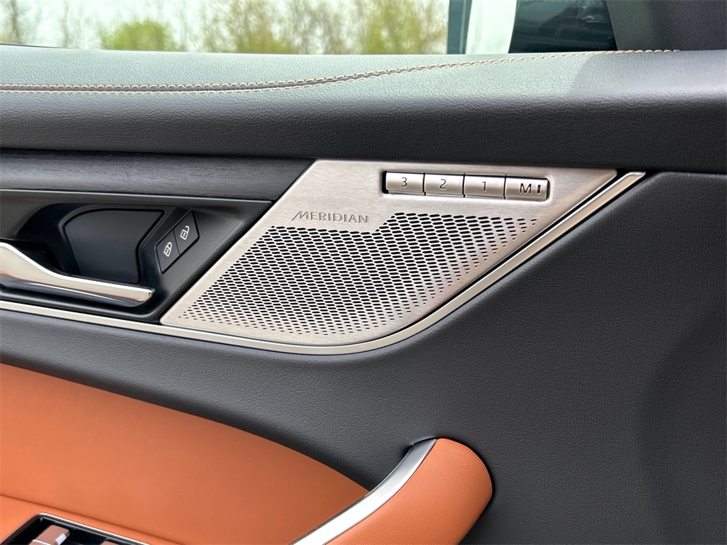 2026 Jaguar F-PACE P250 R-Dynamic S photo 20
