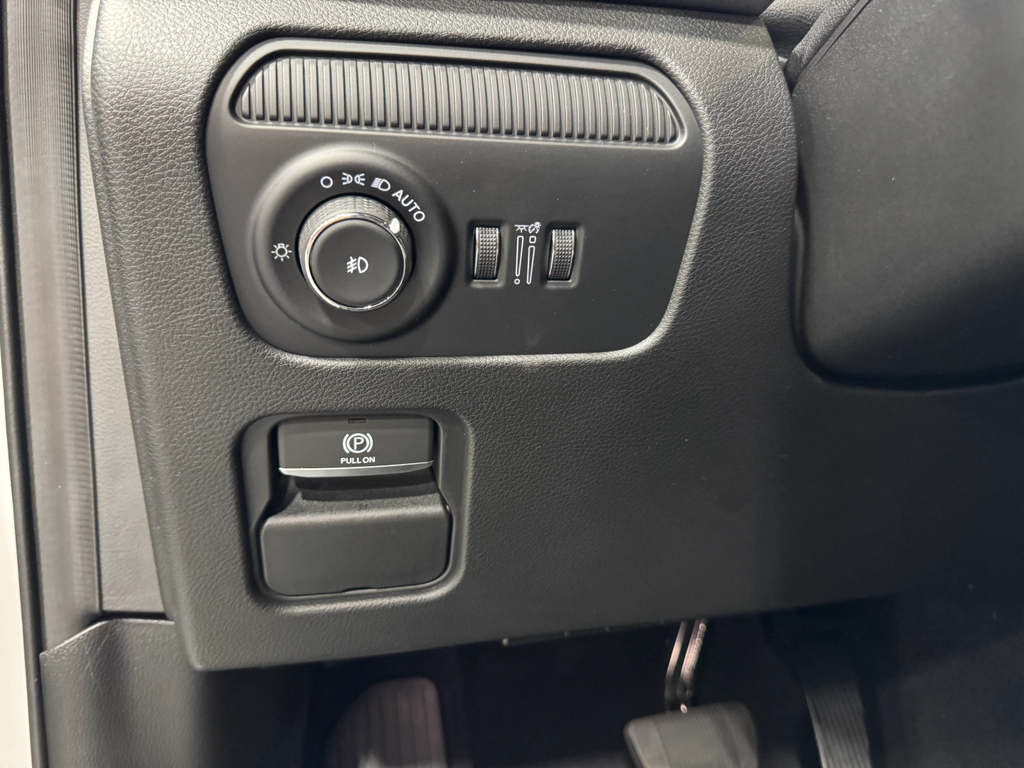 2025 Jeep Wagoneer Series II Carbide photo 26