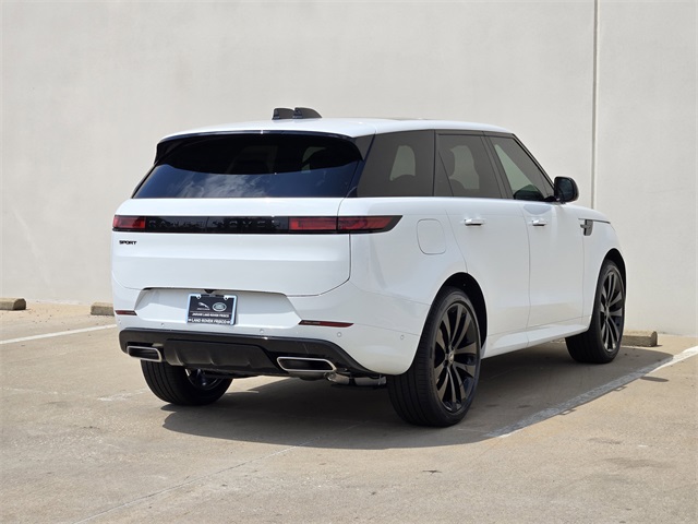 2025 Land Rover Range Rover Sport SE photo 3