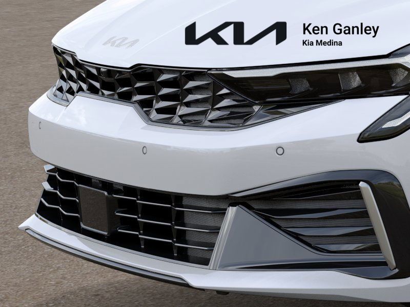 2025 Kia K5 EX photo 11