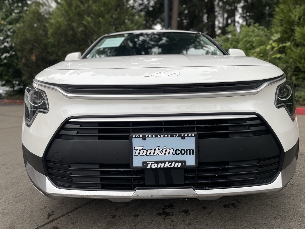 2023 Kia Niro EX photo 4