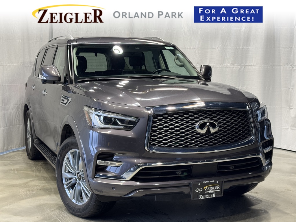 2024 INFINITI QX80 Luxe 4WD's photo