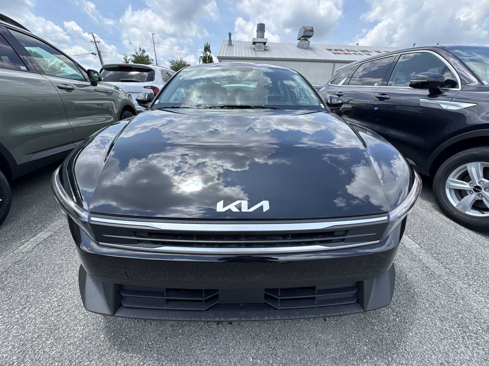 2025 Kia K4 LXS photo 16