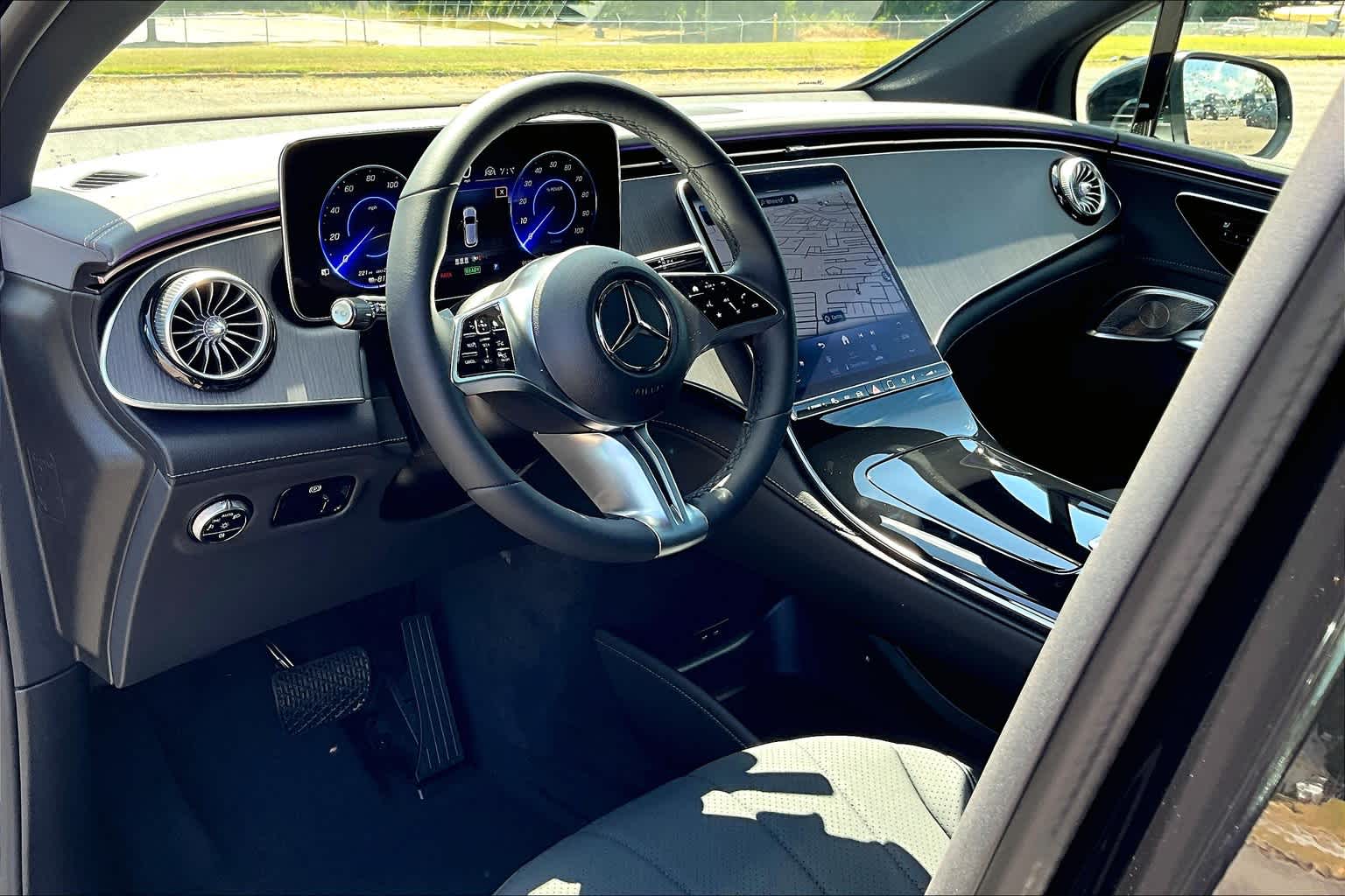 2024 Mercedes Benz EQE SUV 350 photo 9