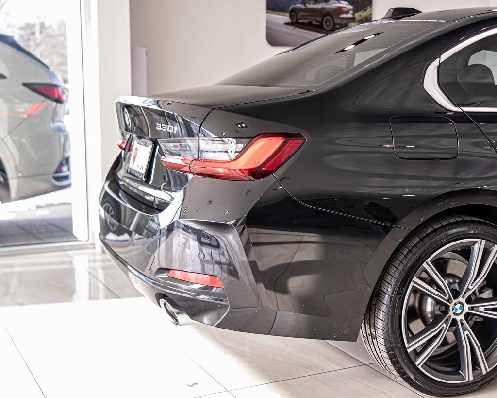 2024 BMW 330I - Image 12