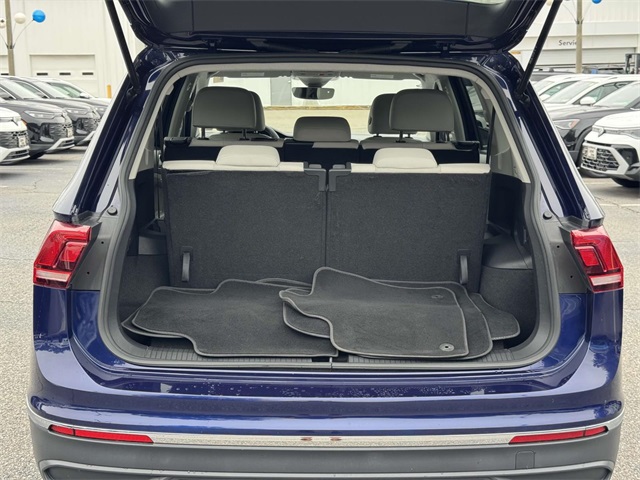 2023 Volkswagen Tiguan SE photo 28
