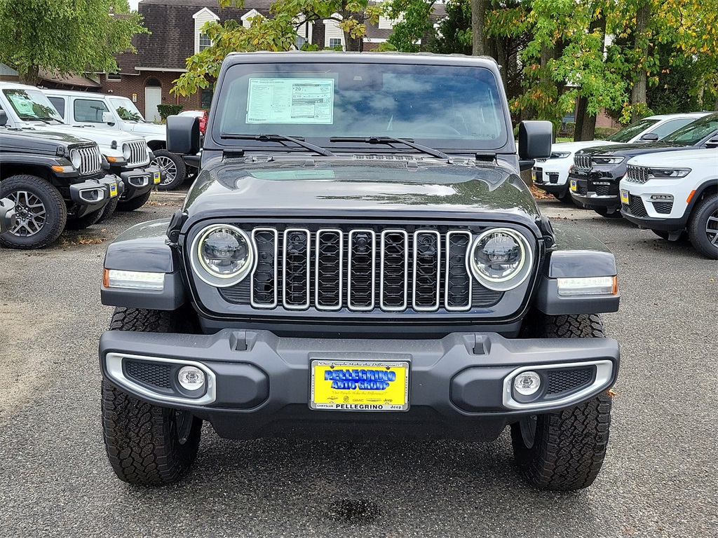 2024 Jeep Wrangler Sahara photo 2