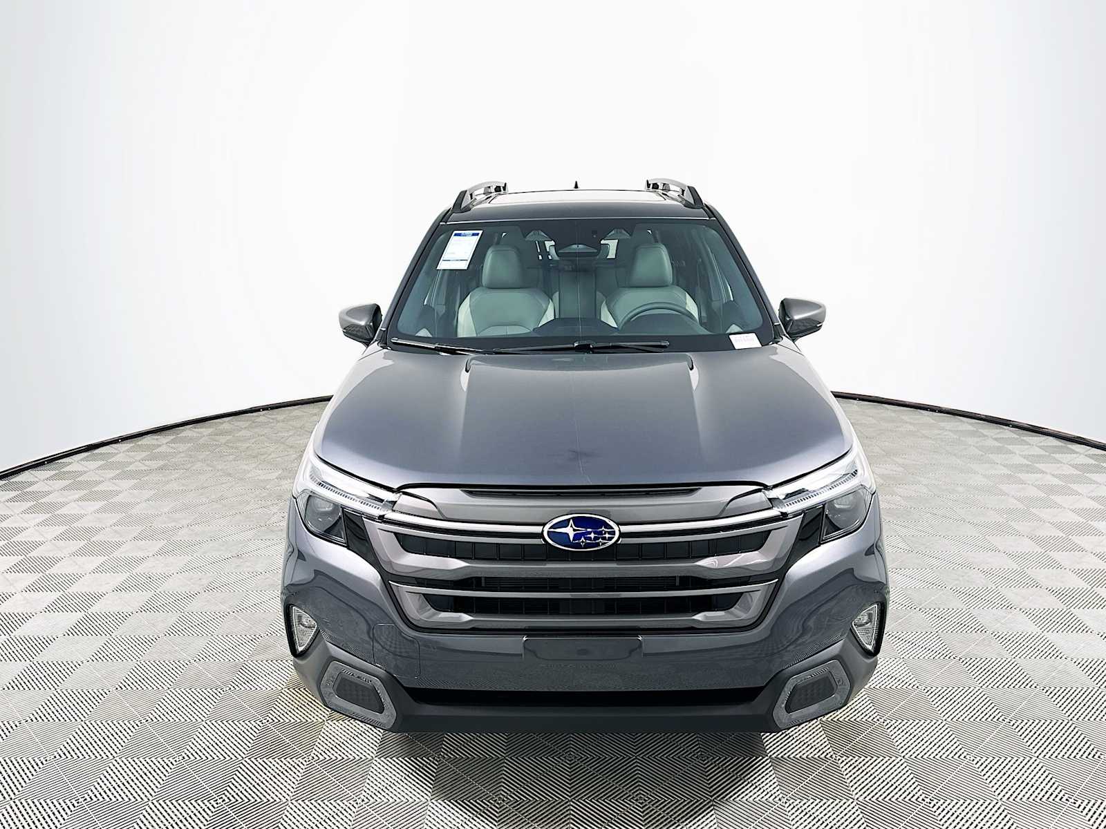 2025 Subaru Forester Limited photo 2