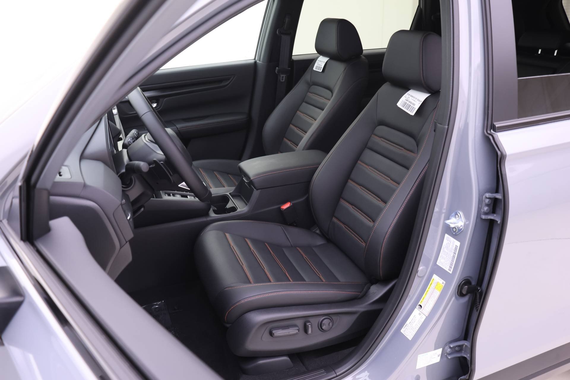 2026 Honda CR-V Hybrid Sport-L photo 2