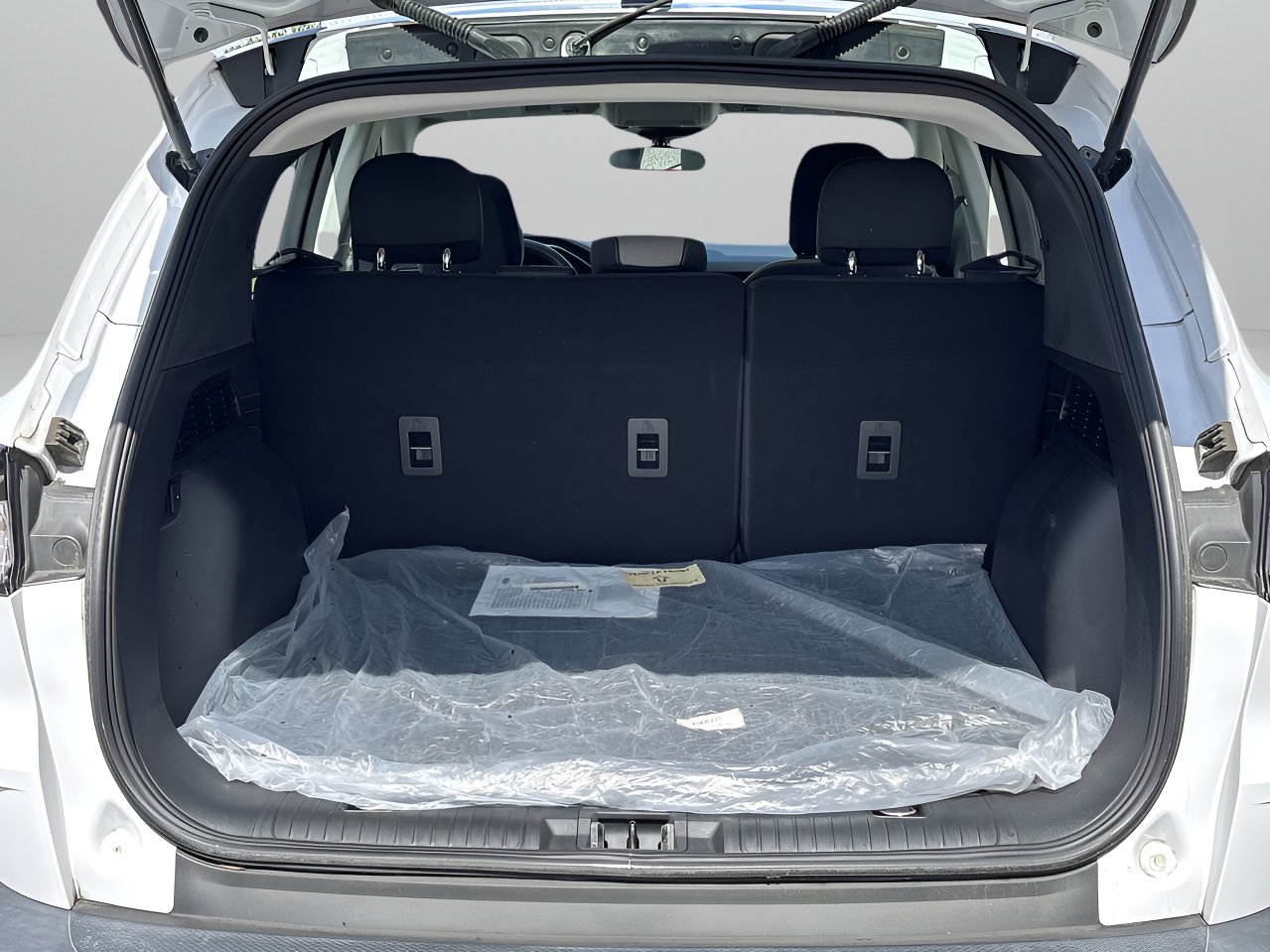 2022 Ford Escape S photo 8