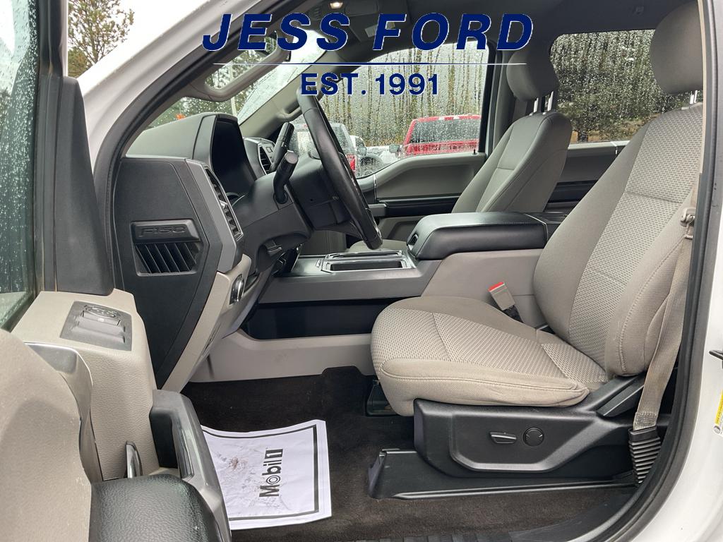 2019 Ford F-150 XLT photo 12