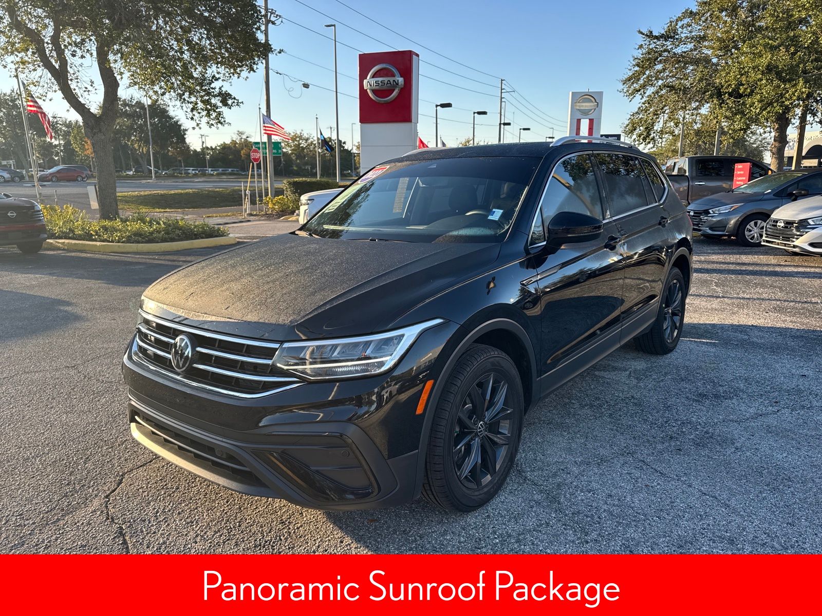 2022 Volkswagen Tiguan SE photo 2