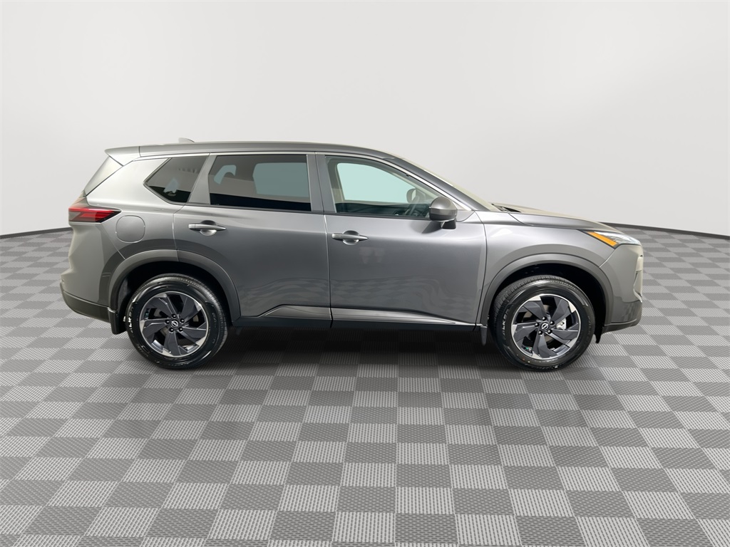 2026 Nissan Rogue SV photo 6
