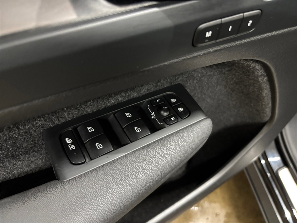 2023 Volvo C40 Recharge Plus photo 12