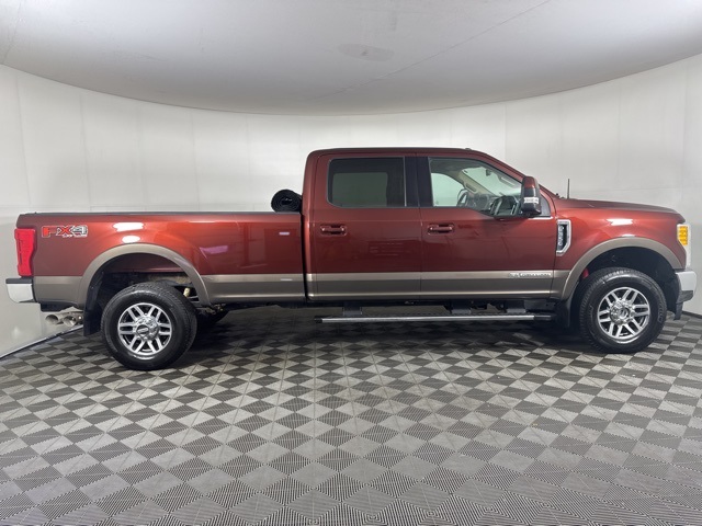 2017 Ford F-350 photo 2