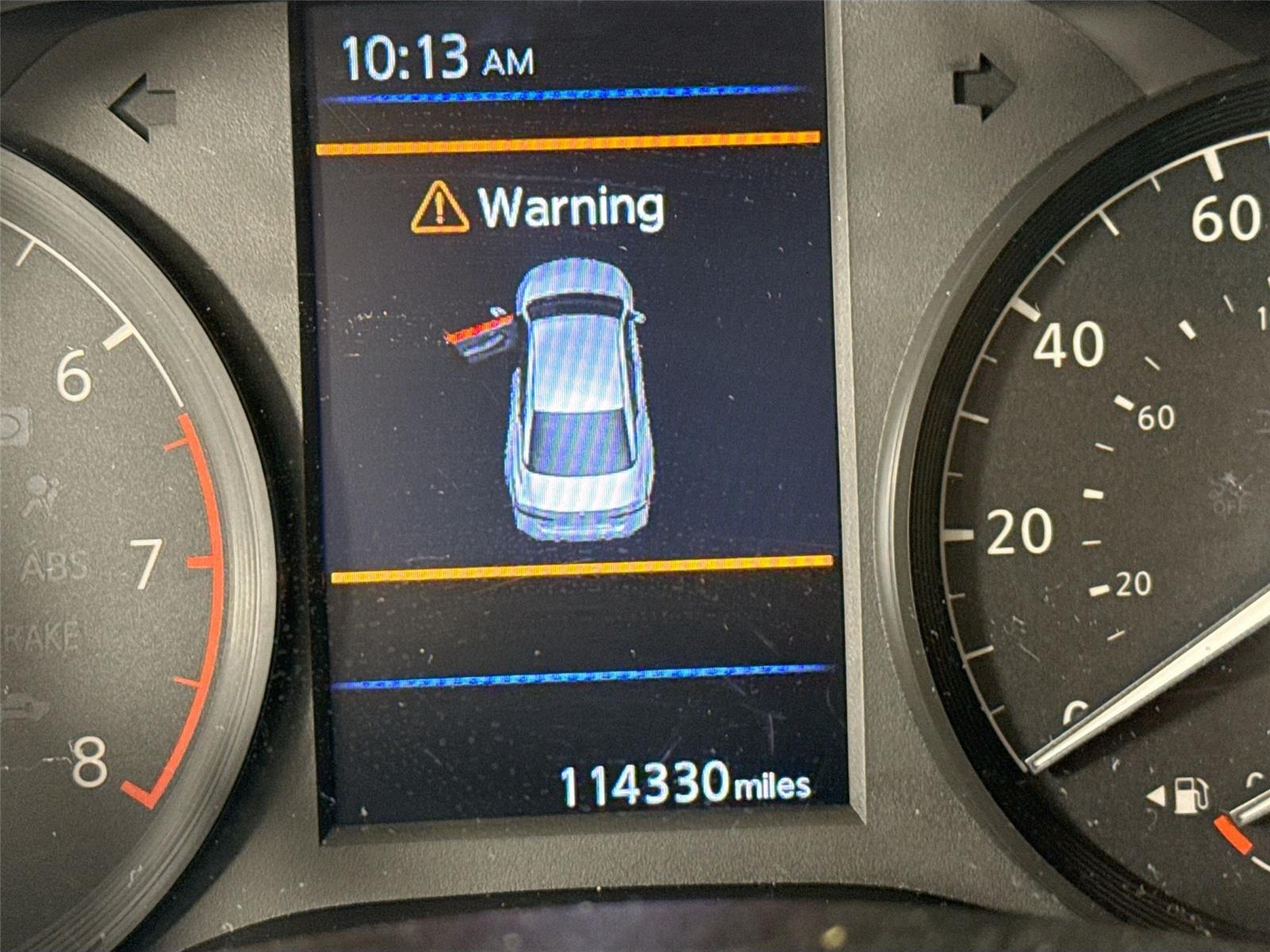 2023 Nissan Altima 2.5 S photo 12