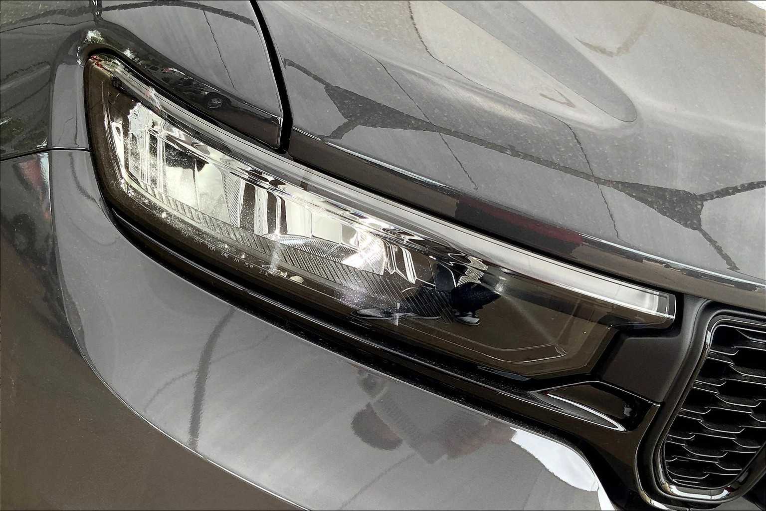 2025 Jeep Grand Cherokee Laredo X Altitude photo 12