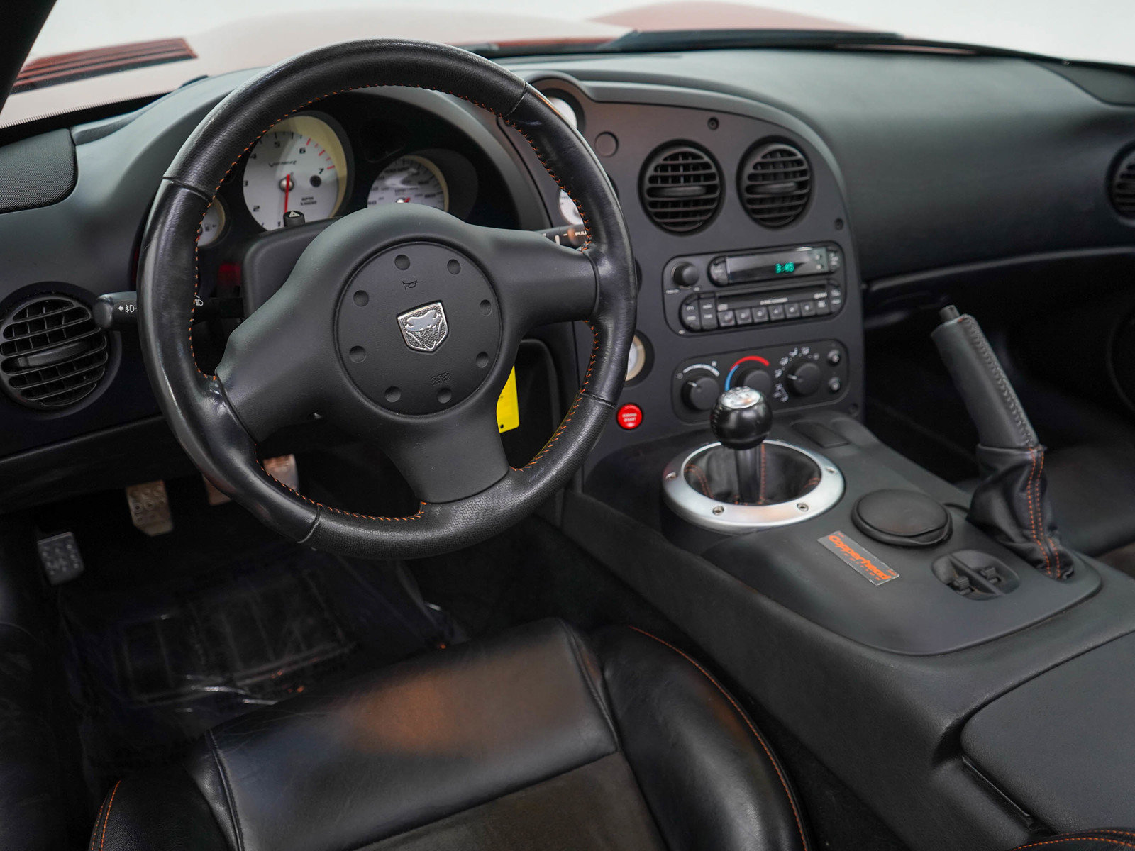 2005 Dodge Viper SRT10 photo 13
